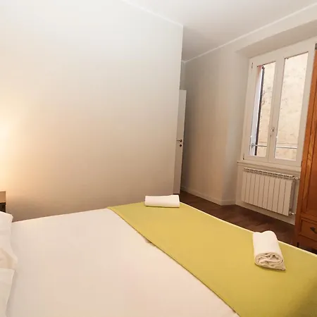 Apartment Rodrigo Lake Side Suite