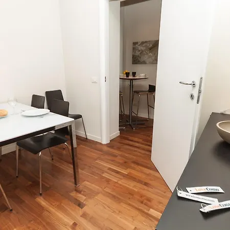 Apartment Rodrigo Lake Side Suite *